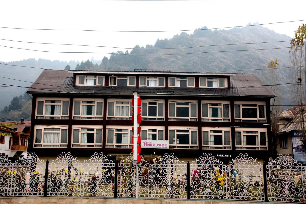 Hotel New Park At Dal Lake Srīnagar 外观 照片