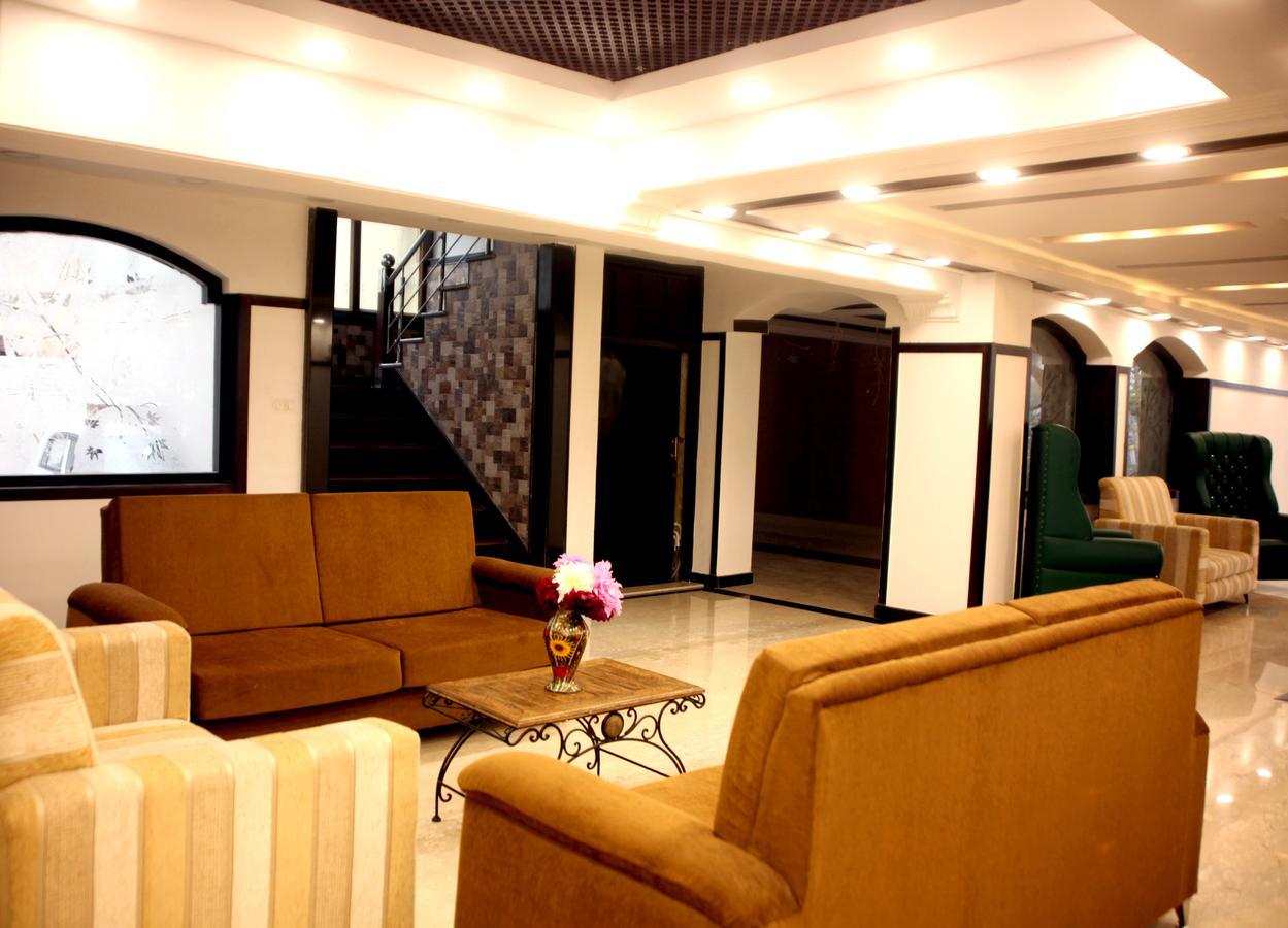 Hotel New Park At Dal Lake Srīnagar 外观 照片