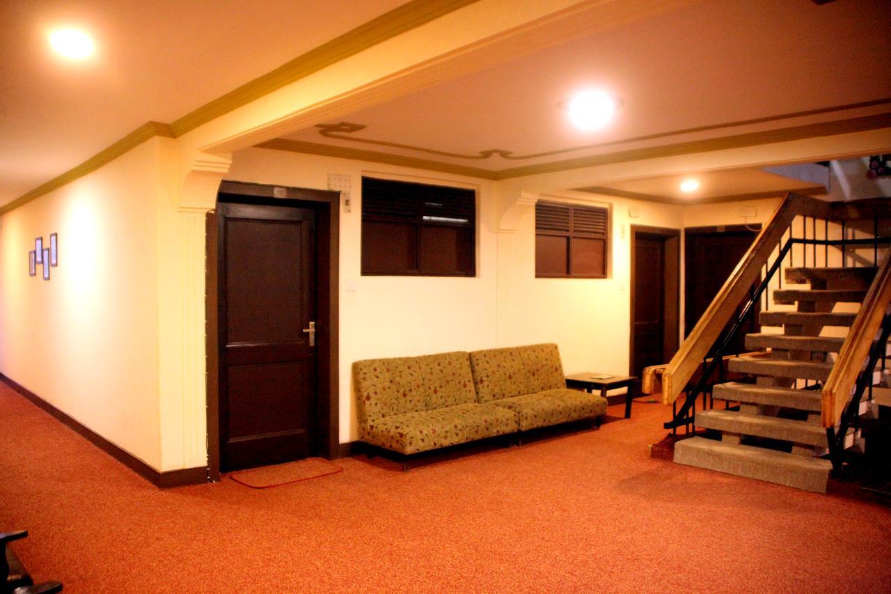 Hotel New Park At Dal Lake Srīnagar 外观 照片